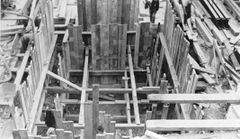 Constructing-the-Bathing-Pool.-1933.